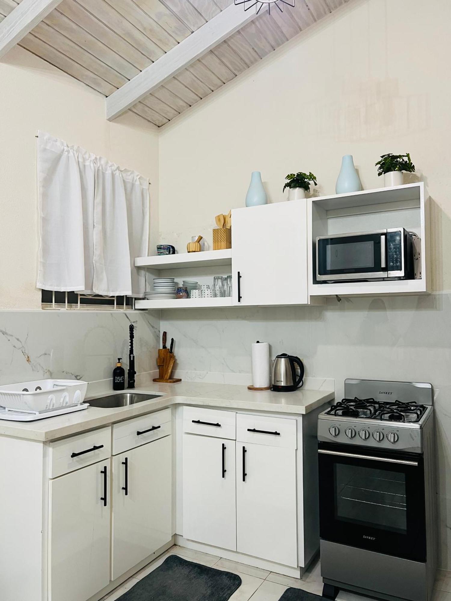 Entire Home - West Coast Barbados Saint Peter Buitenkant foto