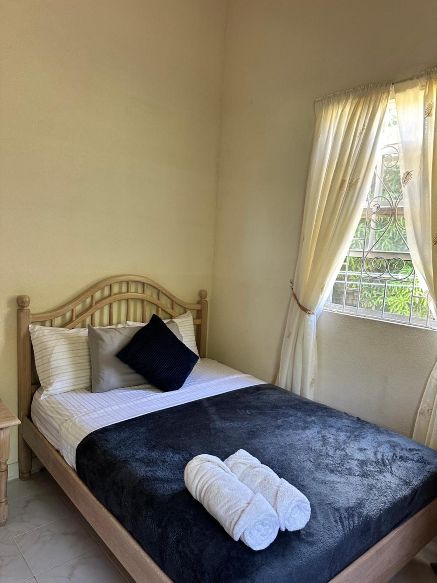 Entire Home - West Coast Barbados Saint Peter Buitenkant foto